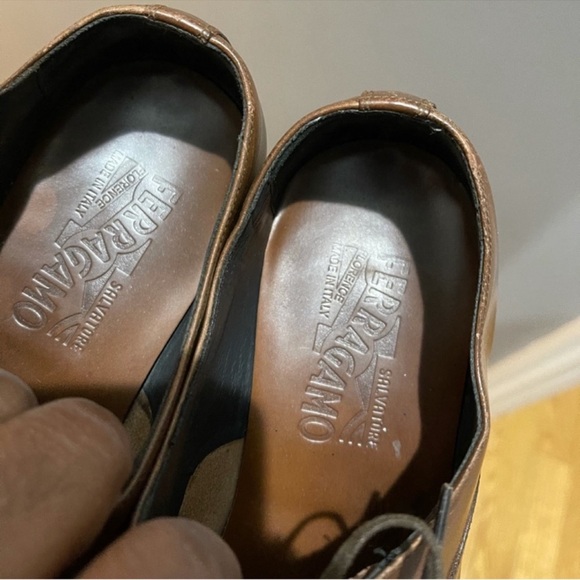 Salvatore Ferragamo Brown lace-up shoes Sz 8.5 D main image 6